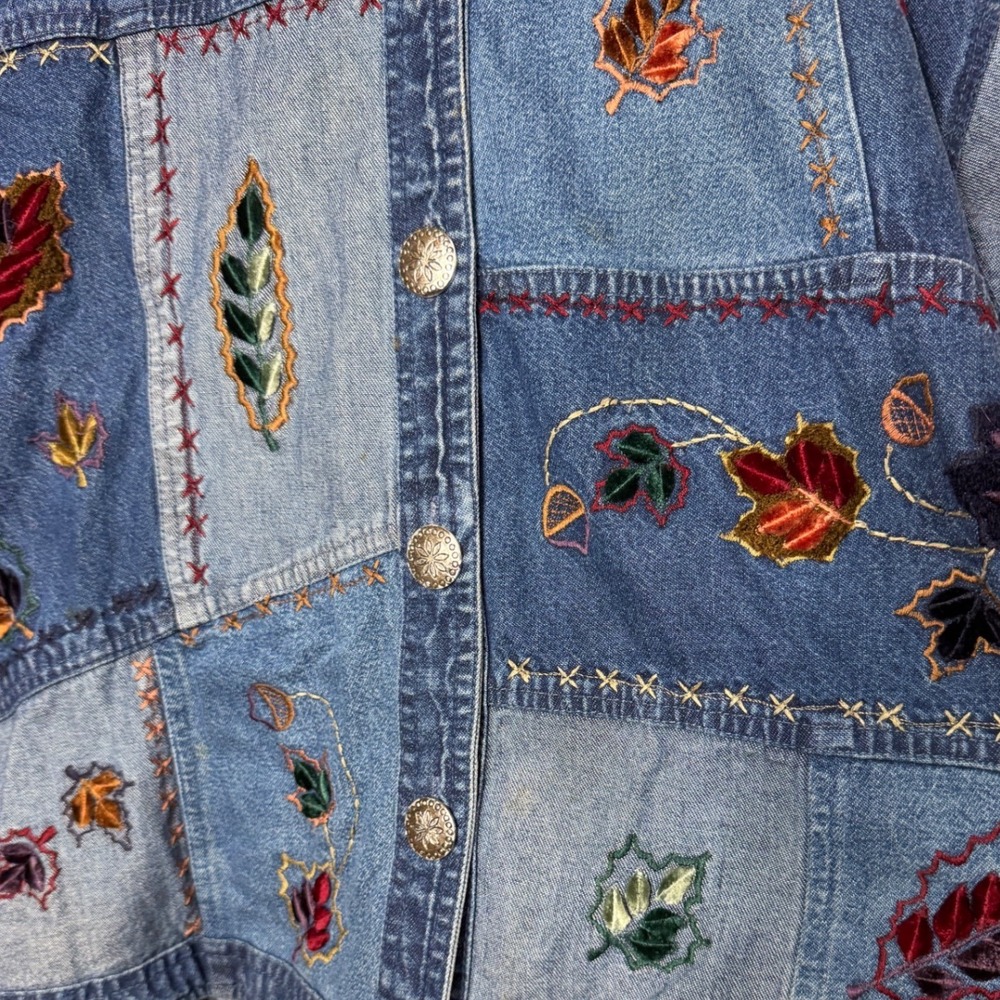 Vintage Sara Studio Denim Jacket Patchwork Leaf E… - image 4